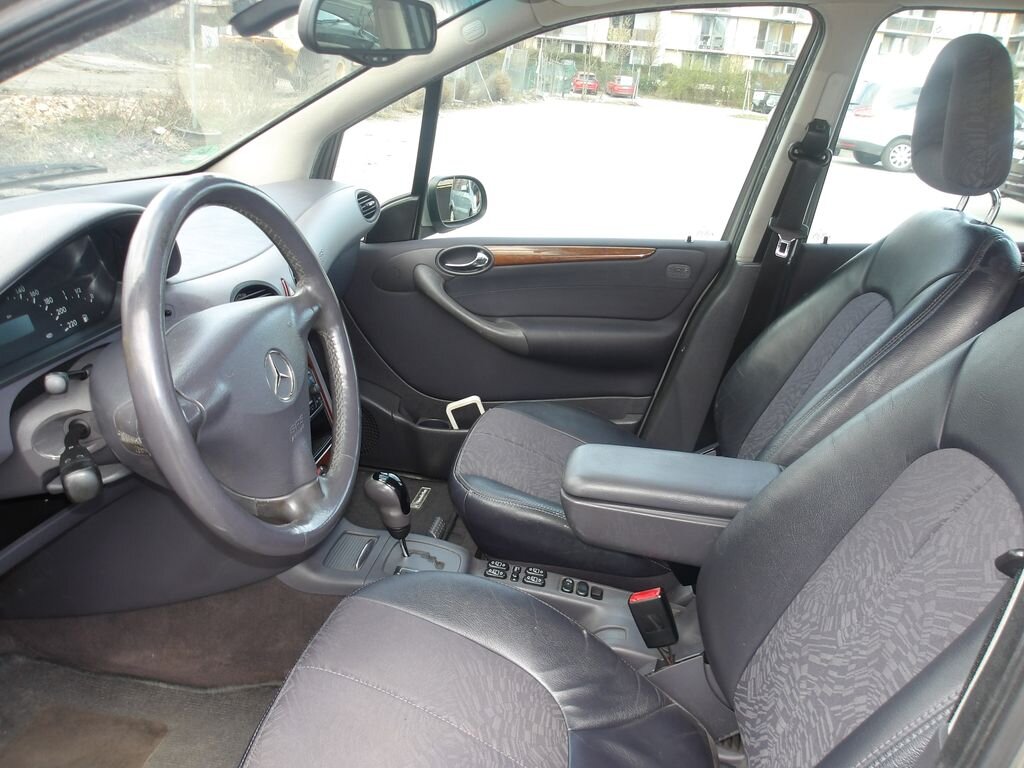 Mercedes-Benz Třídy A Hatchback 1,6 l 75 kw