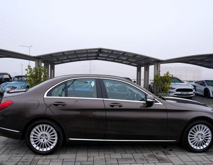 Mercedes-Benz Třídy C 7