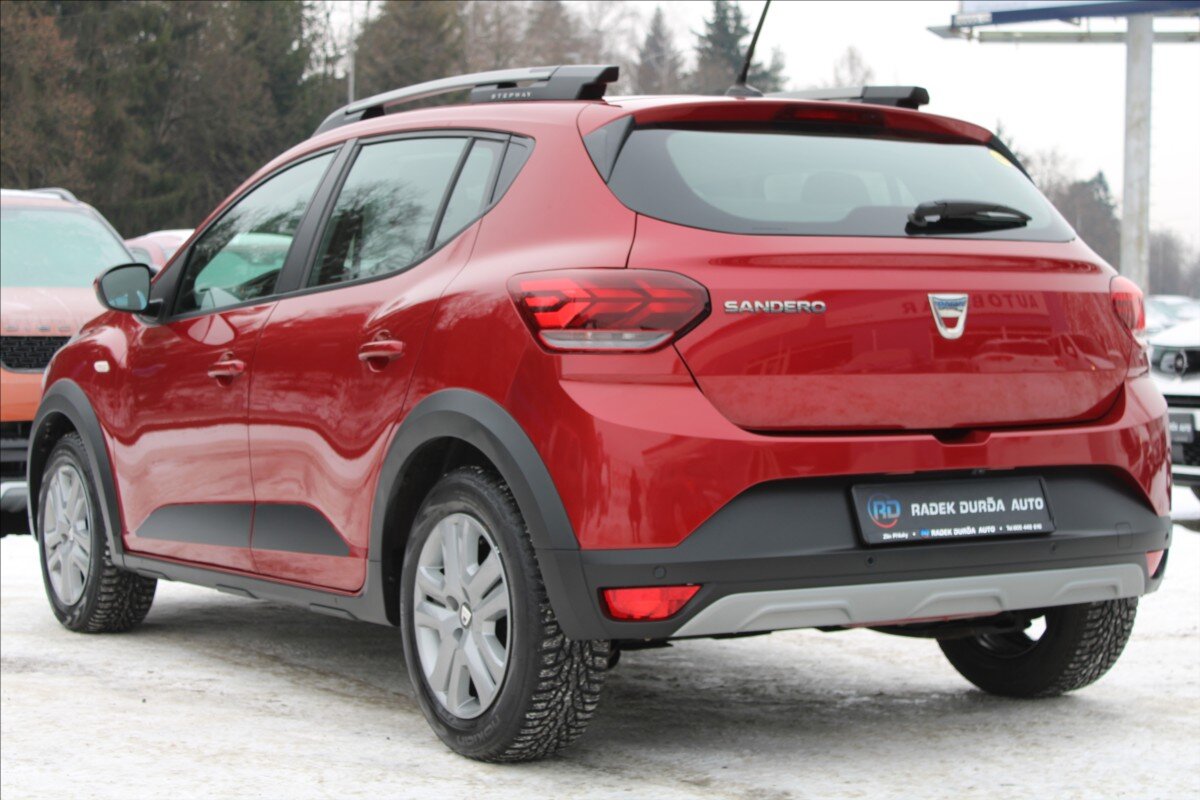 Dacia Sandero Hatchback 999,0 67 kw