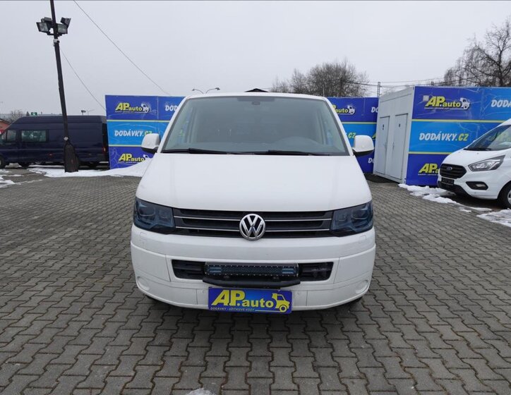 Volkswagen Caravelle Ostatní 2,0 l 132 kw