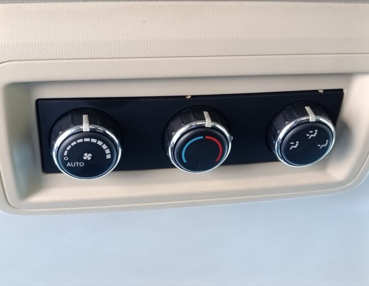 Dodge Journey SUV 2,0 l 103 kw