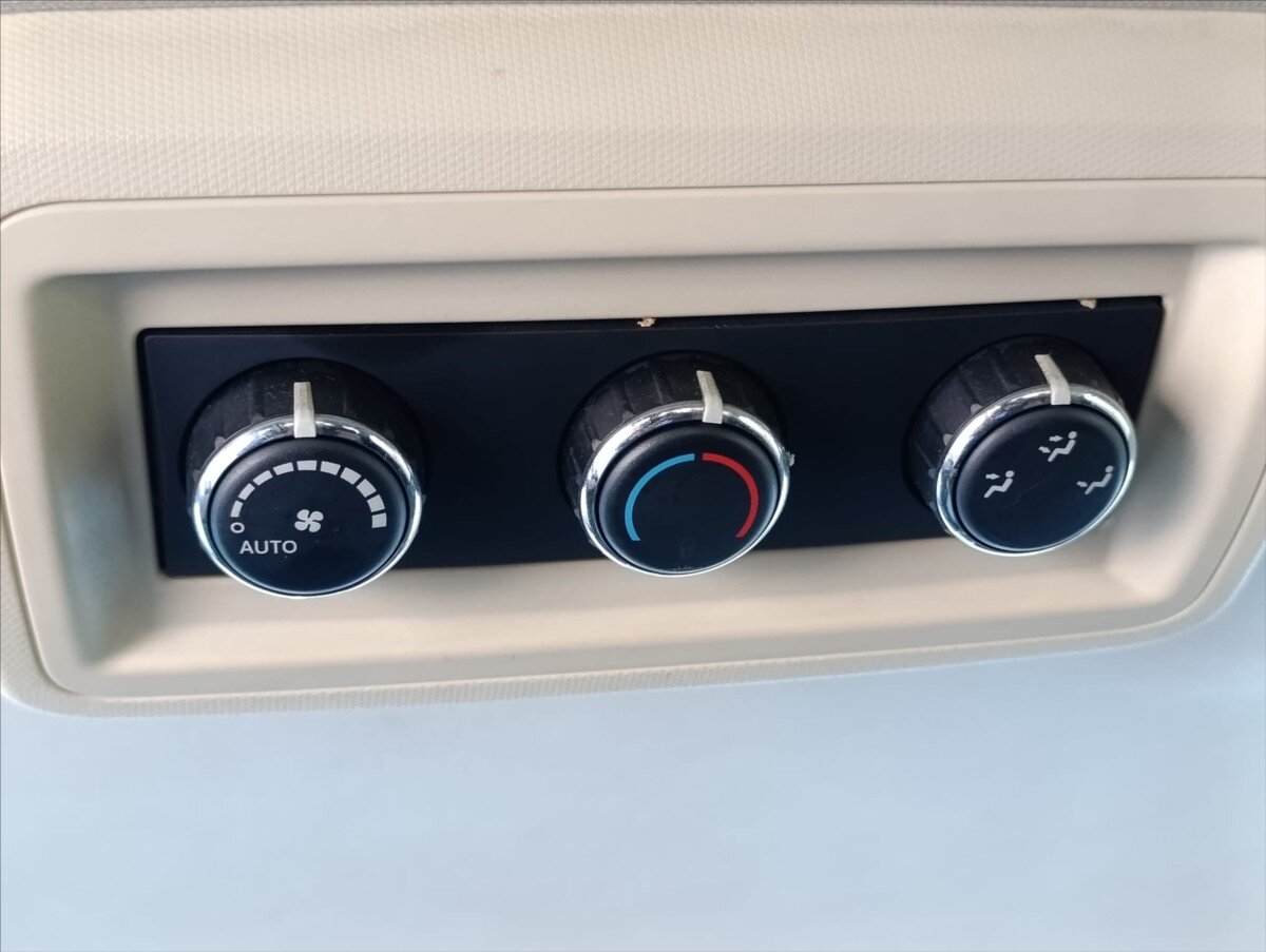 Dodge Journey SUV 2,0 l 103 kw