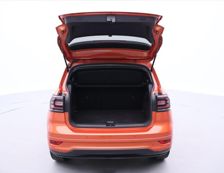 Volkswagen T-Cross 9