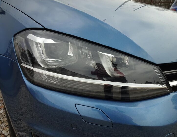 Volkswagen Golf Kombi 1,6 l 77 kw