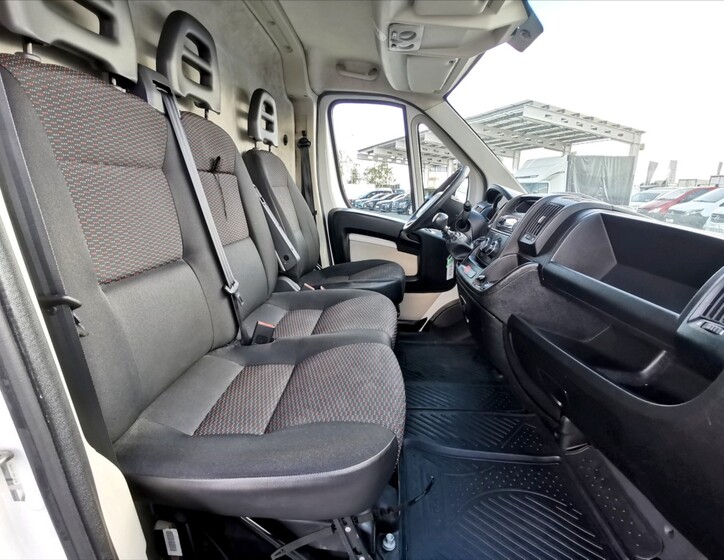 Peugeot Boxer 7