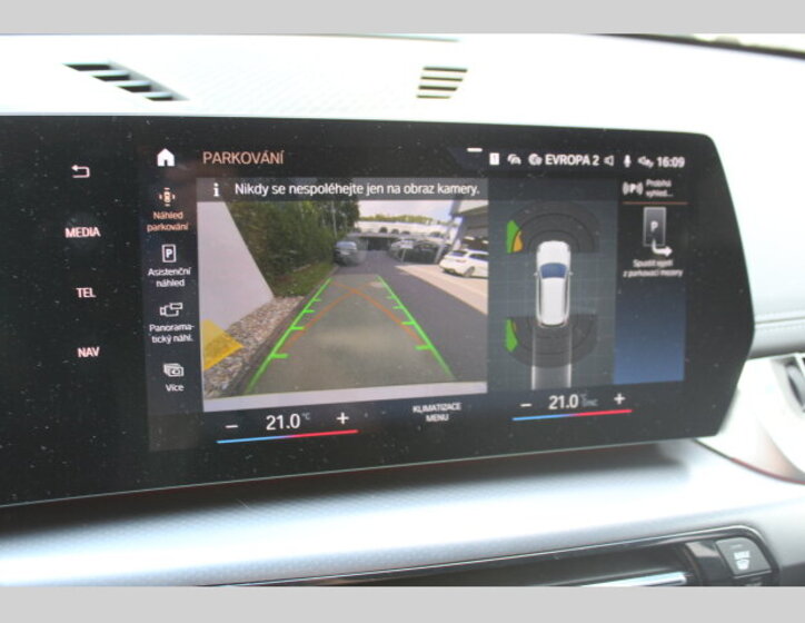 BMW X1 SUV 2,0 l 145 kw