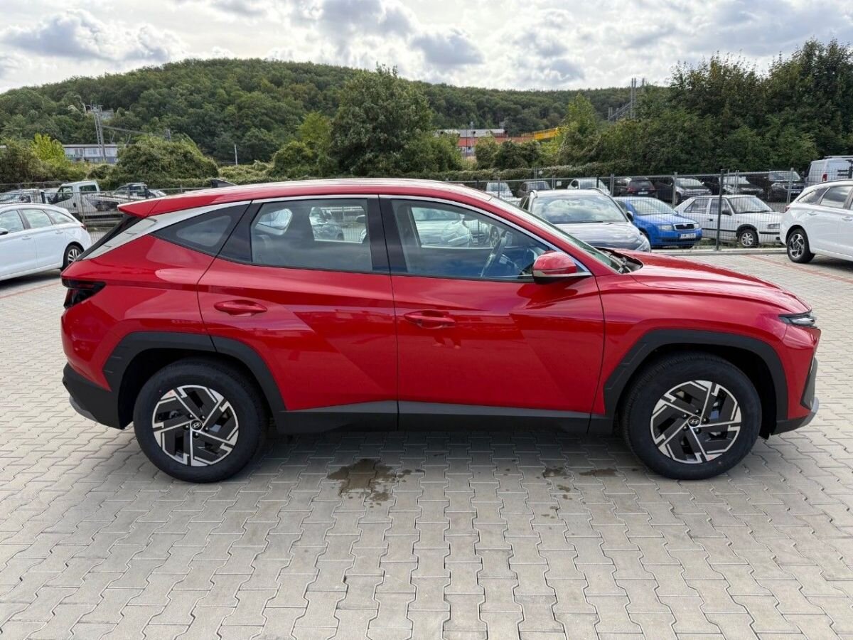 Hyundai Tucson SUV / Terénní 1,6 l 110 kw