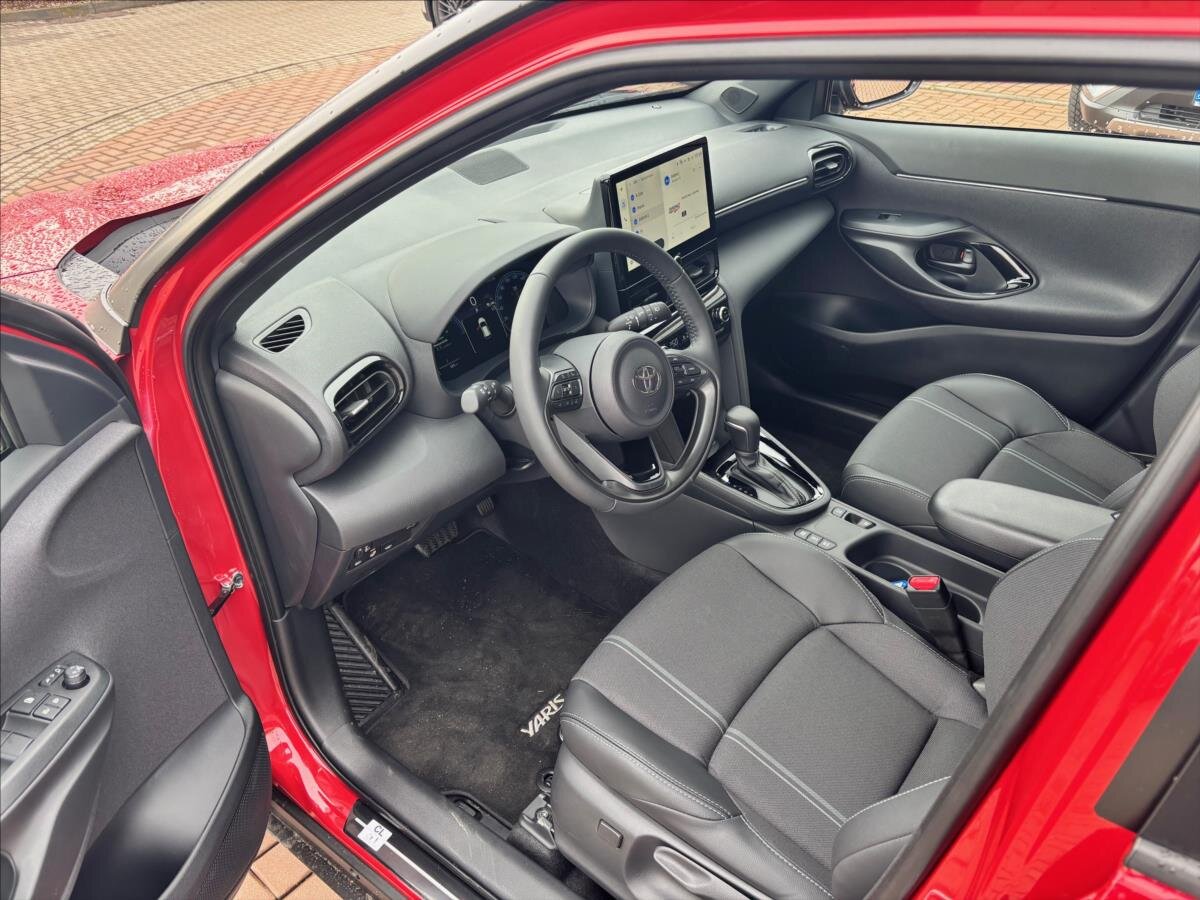 Toyota Yaris SUV 1,5 l 68 kw