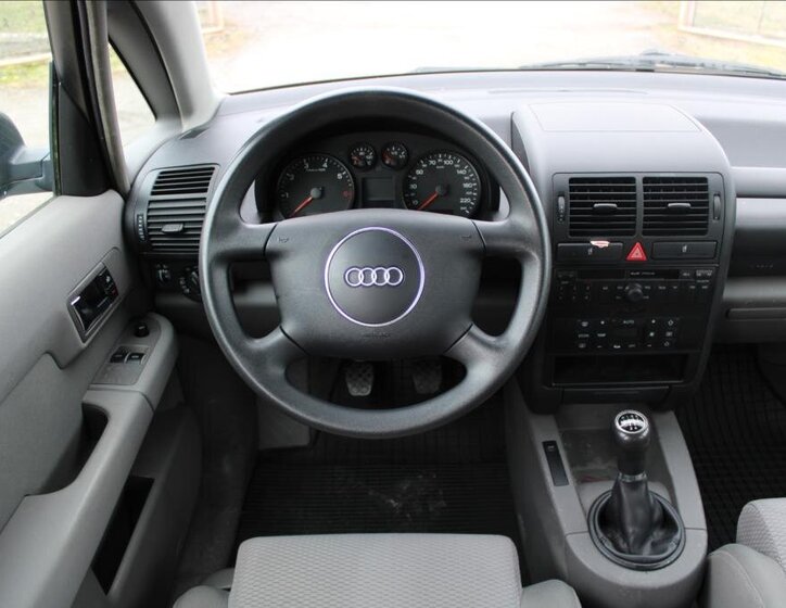 Audi A2 Hatchback 1,4 l 55 kw