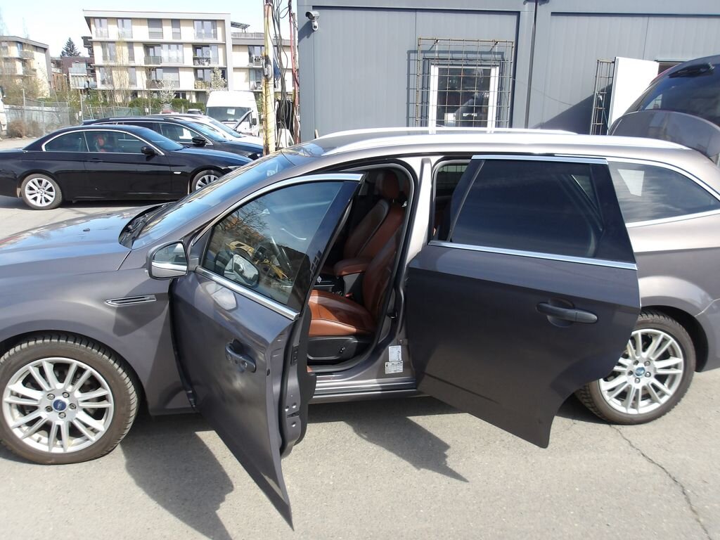 Ford Mondeo Kombi 2,0 l 120 kw