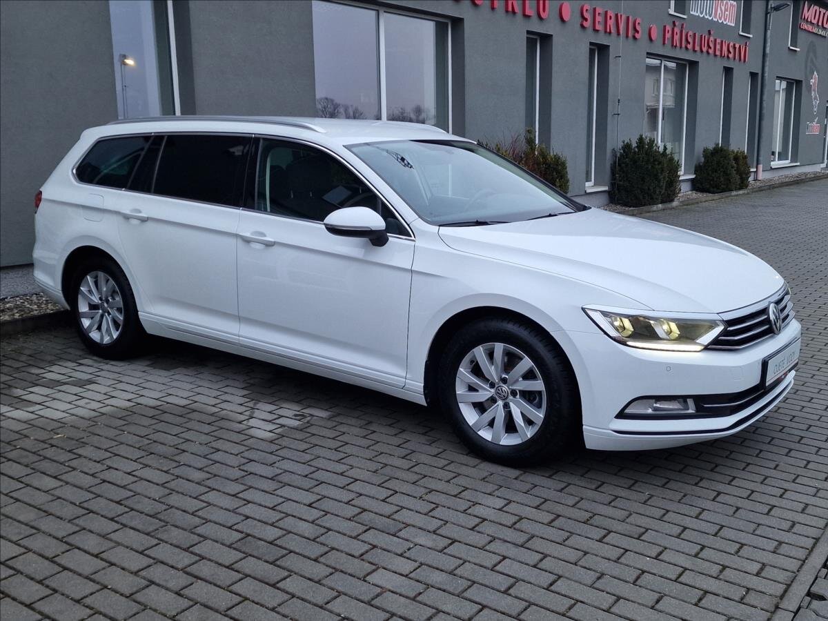 Volkswagen Passat Kombi 1,4 l 110 kw