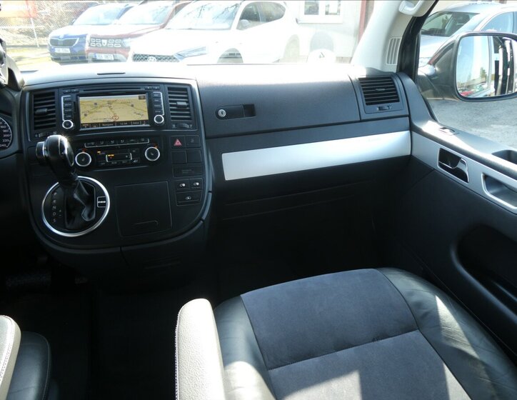 Volkswagen Multivan Ostatní 2,0 l 132 kw