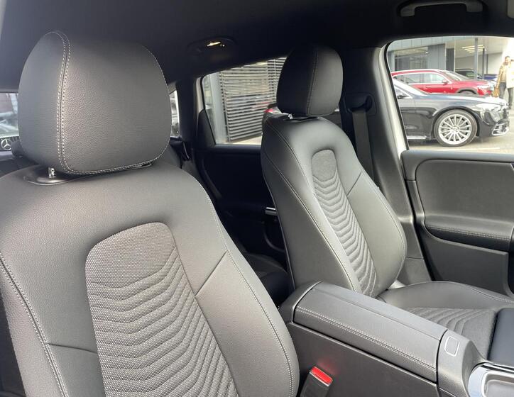 Mercedes-Benz Třídy B 14