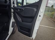 Mercedes-Benz Sprinter 9