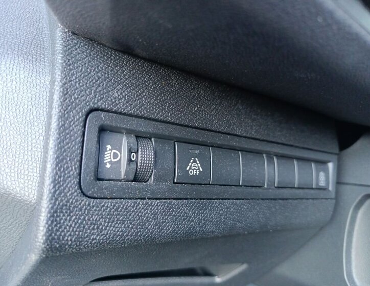 Peugeot 5008 SUV / Terénní 1,2 l 96 kw