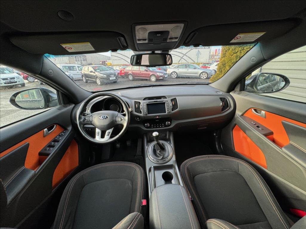 KIA Sportage SUV / Terénní 2,0 l 120 kw
