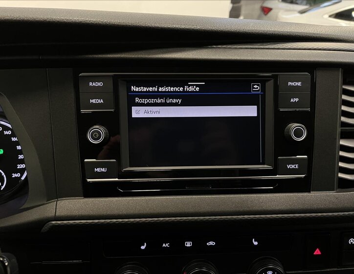 Volkswagen Transporter Kombi 2,0 l 110 kw