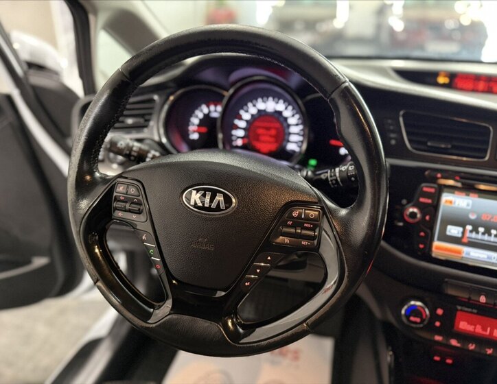 KIA Ceed Hatchback 1,6 l 94 kw