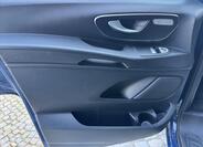 Mercedes-Benz Vito 4