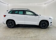 Škoda Karoq SUV / Terénní 1,5 l 110 kw