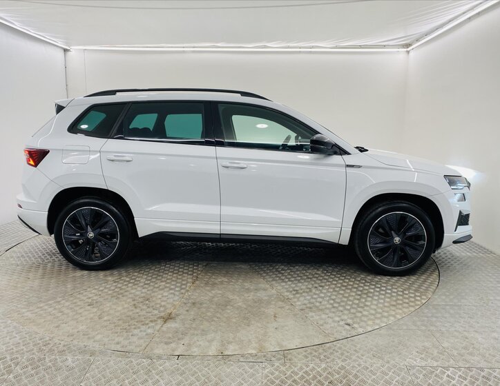 Škoda Karoq SUV / Terénní 1,5 l 110 kw