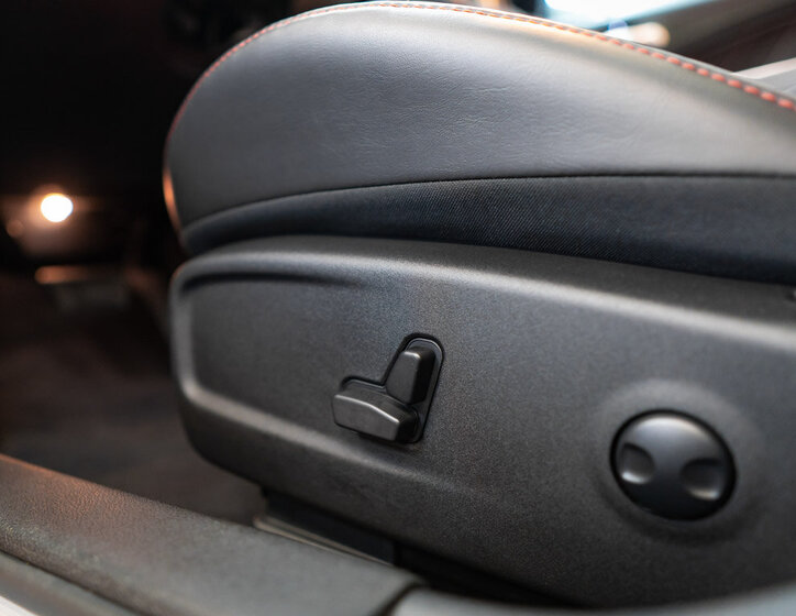 Dodge Charger Sedan 6,4 l 362 kw