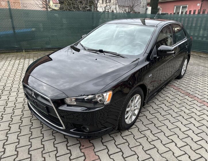 Mitsubishi Lancer Hatchback 1,6 l 86 kw