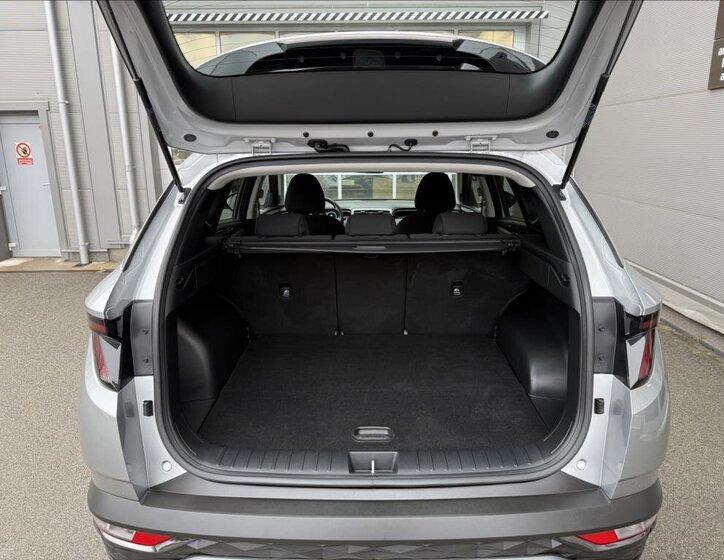 Hyundai Tucson SUV 1,6 l 110 kw