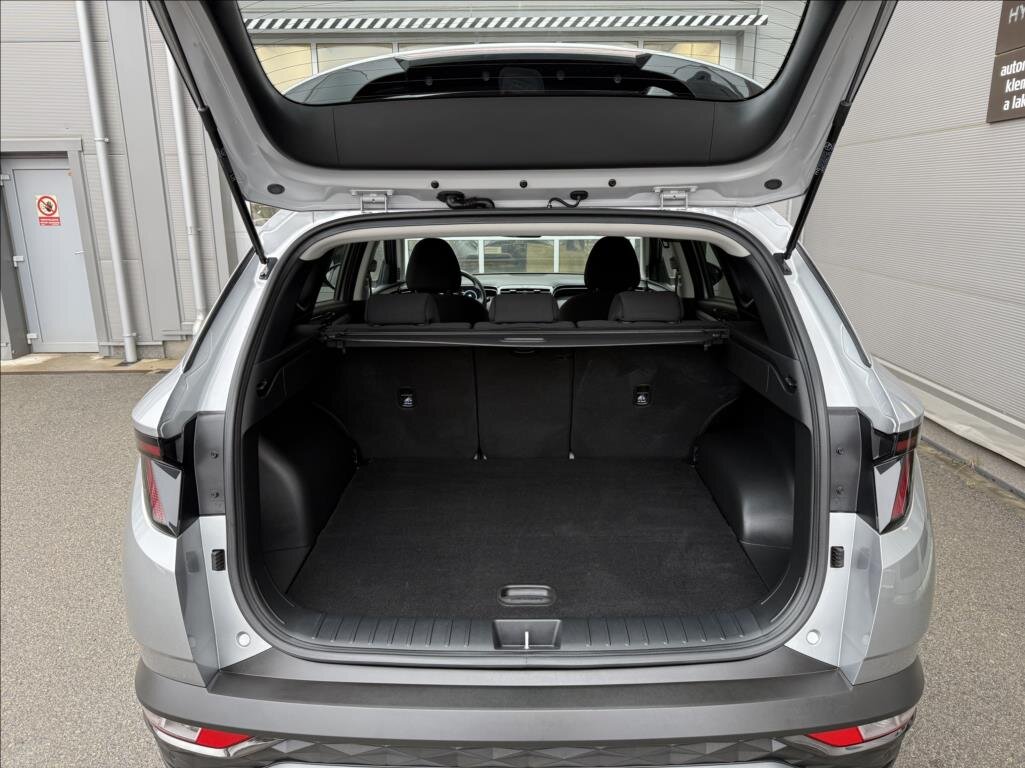 Hyundai Tucson SUV 1,6 l 110 kw