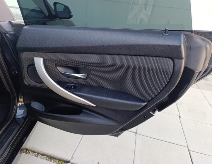 BMW Řada 3 Liftback 2,0 l 105 kw