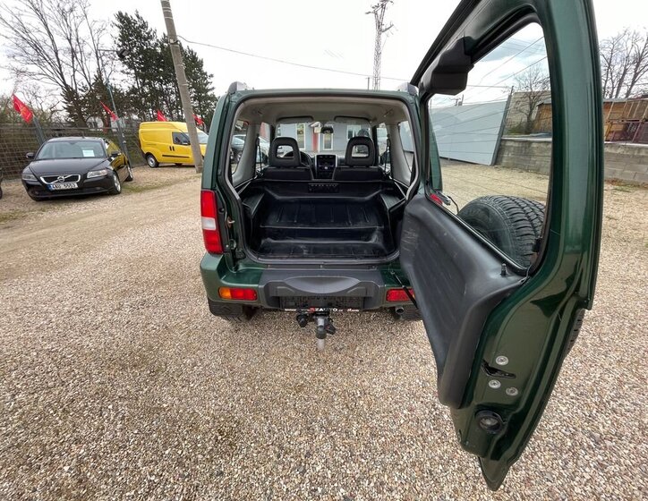 Suzuki Jimny SUV / Terénní 1,5 l 63 kw