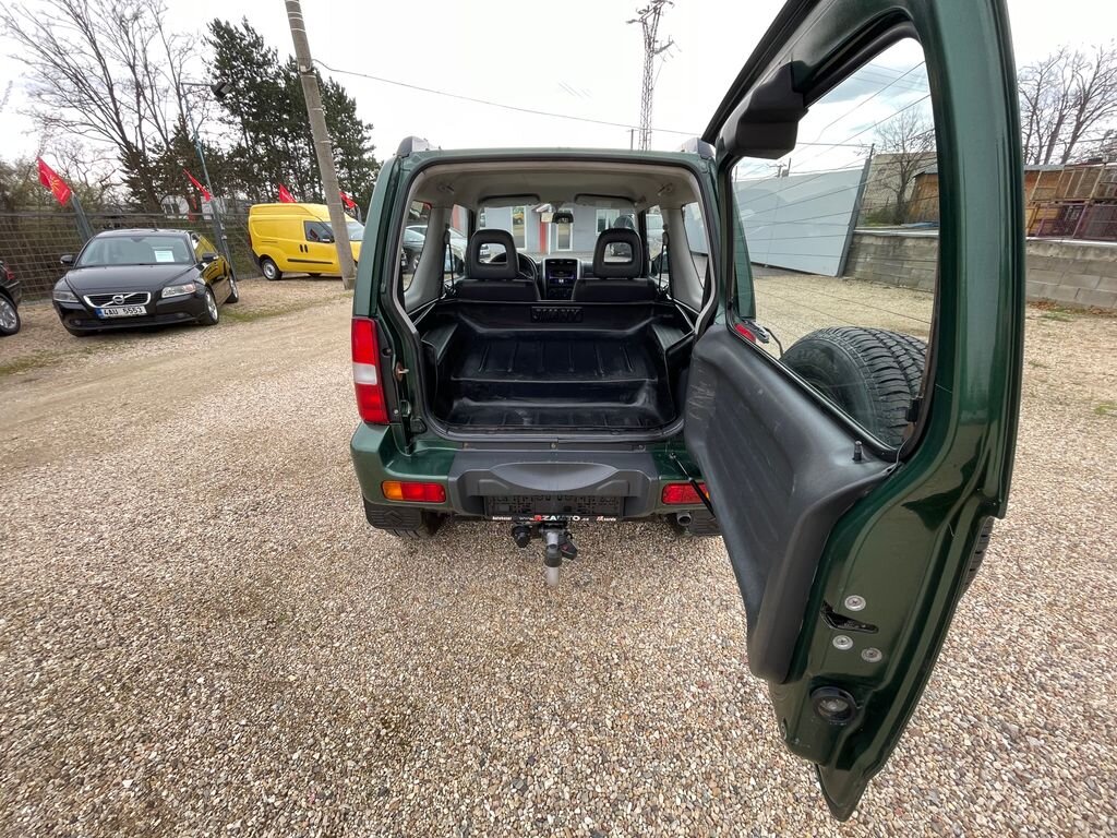 Suzuki Jimny SUV / Terénní 1,5 l 63 kw