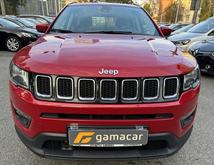 Jeep Compass SUV / Terénní 1,4 l 103 kw