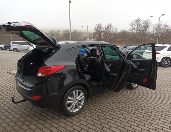 Hyundai ix35 SUV / Terénní 2,0 l 100 kw