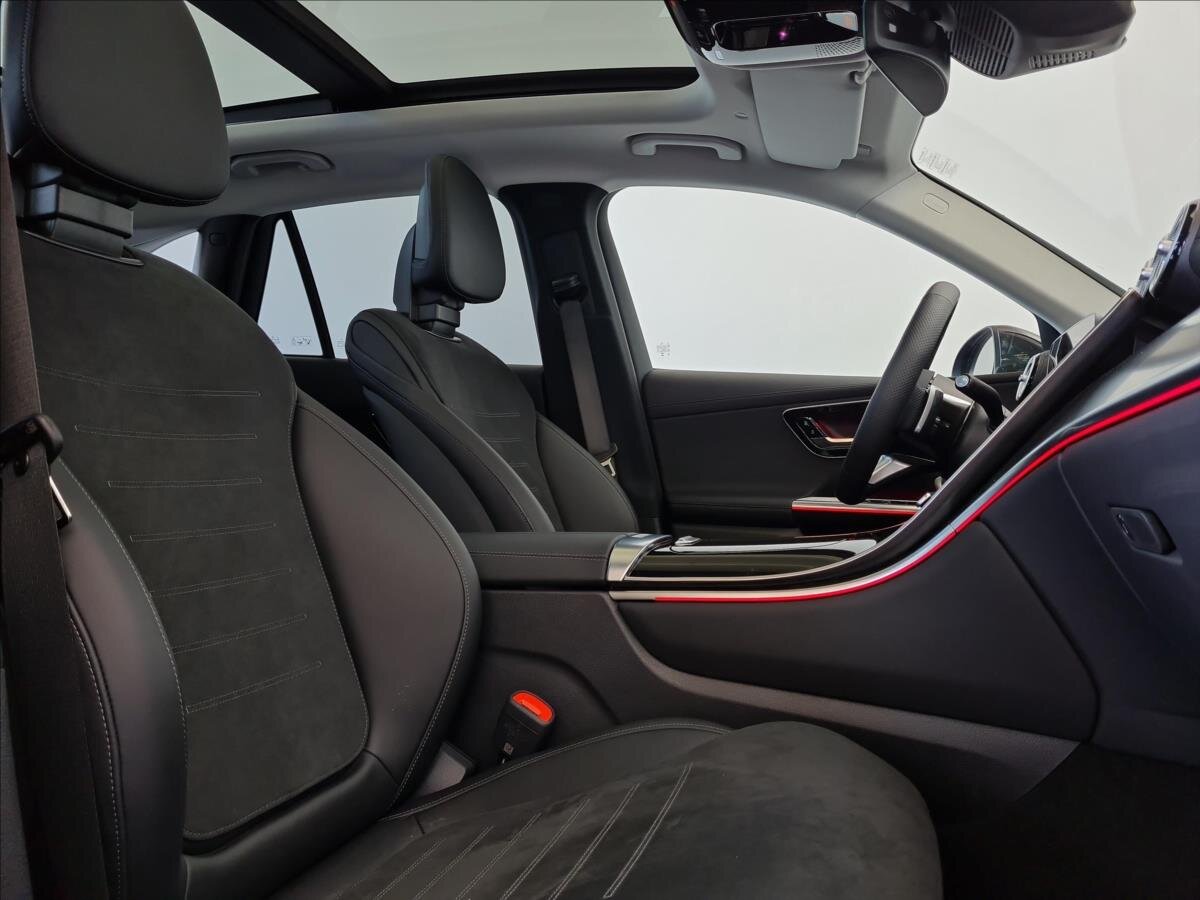 Mercedes-Benz GLC SUV 2,0 l 145 kw