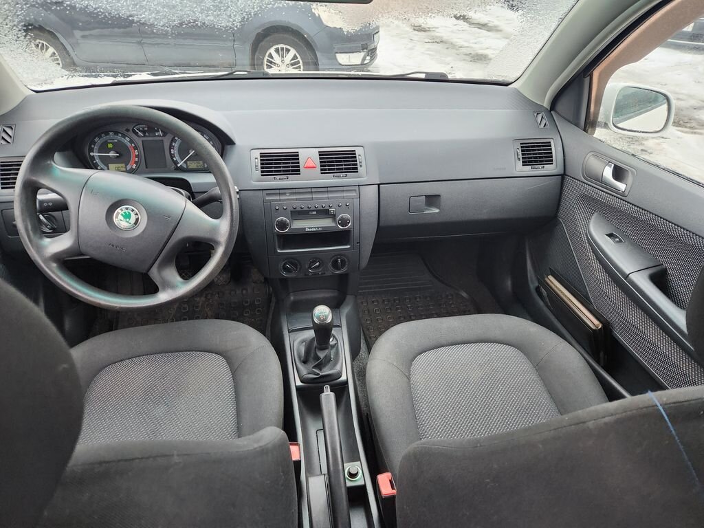 Škoda Fabia Skříň 1,4 l 59 kw