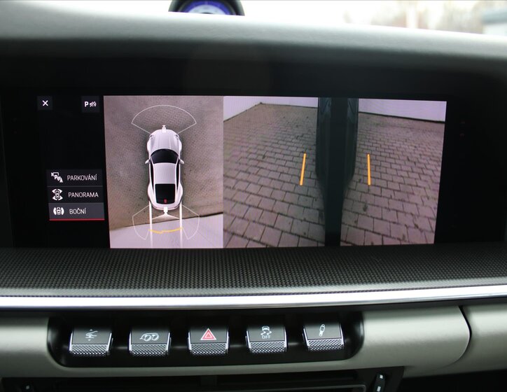 Porsche 911 Kupé 3,0 l 331 kw