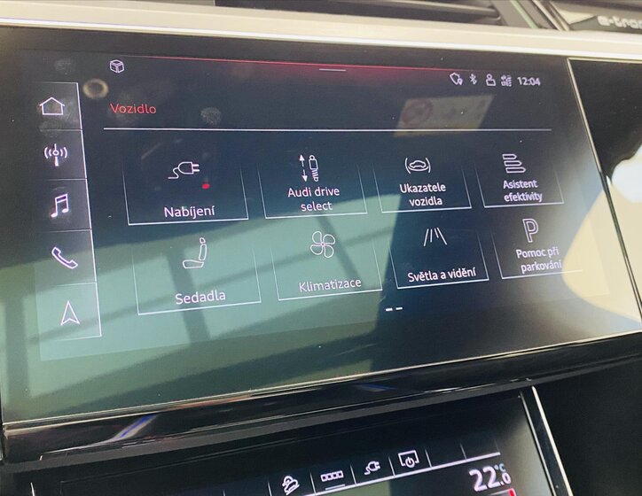 Audi e-tron SUV 0,0 370 kw