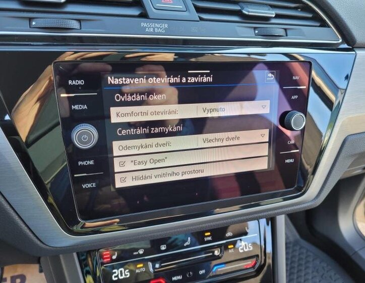 Volkswagen Touran MPV 1,5 l 110 kw