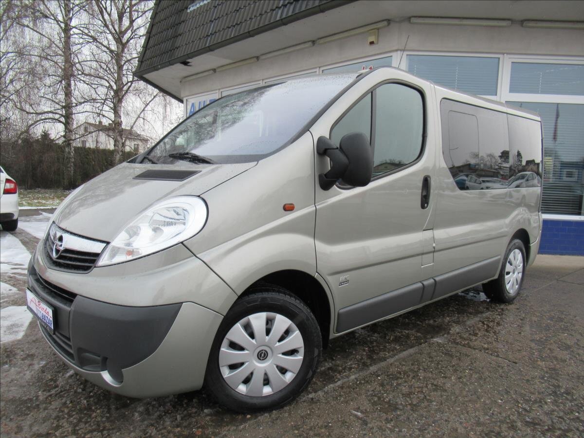 Opel Vivaro Ostatní 2,5 l 84 kw