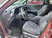 Lexus LBX SUV / Terénní 1,5 l 100 kw