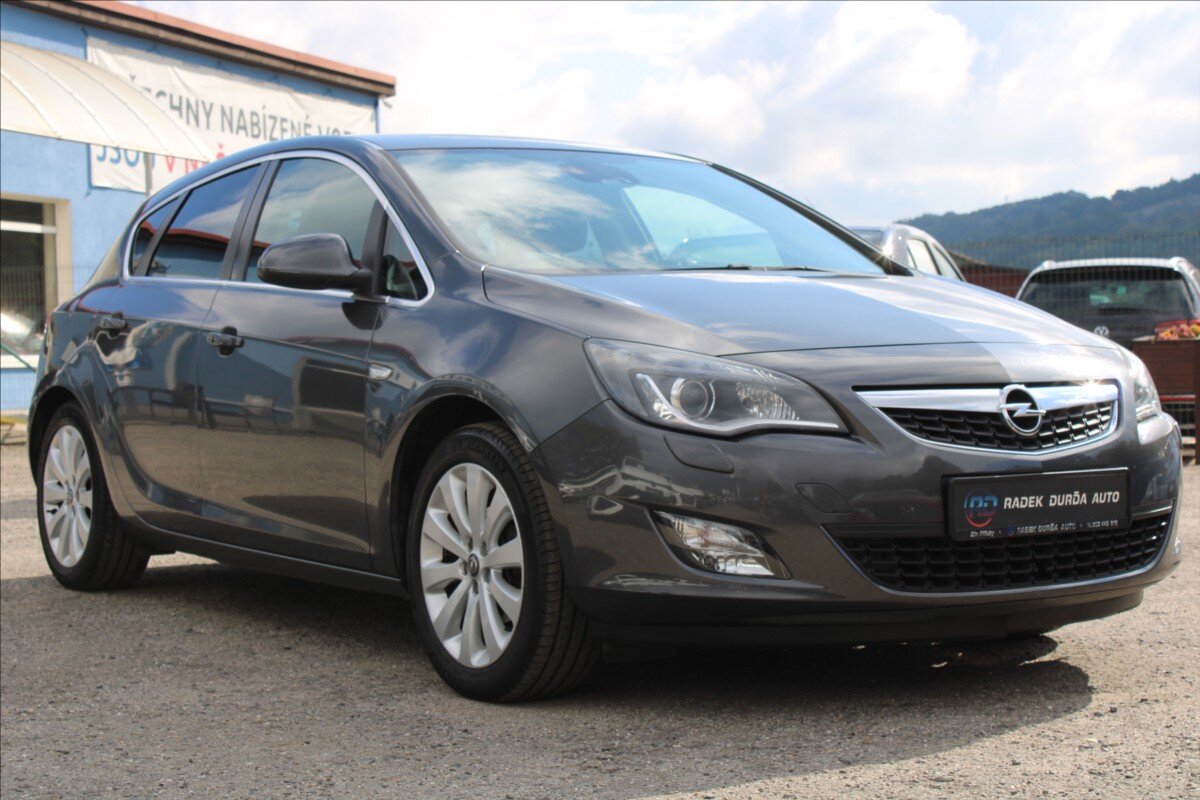 Opel Astra Hatchback 1,4 l 103 kw