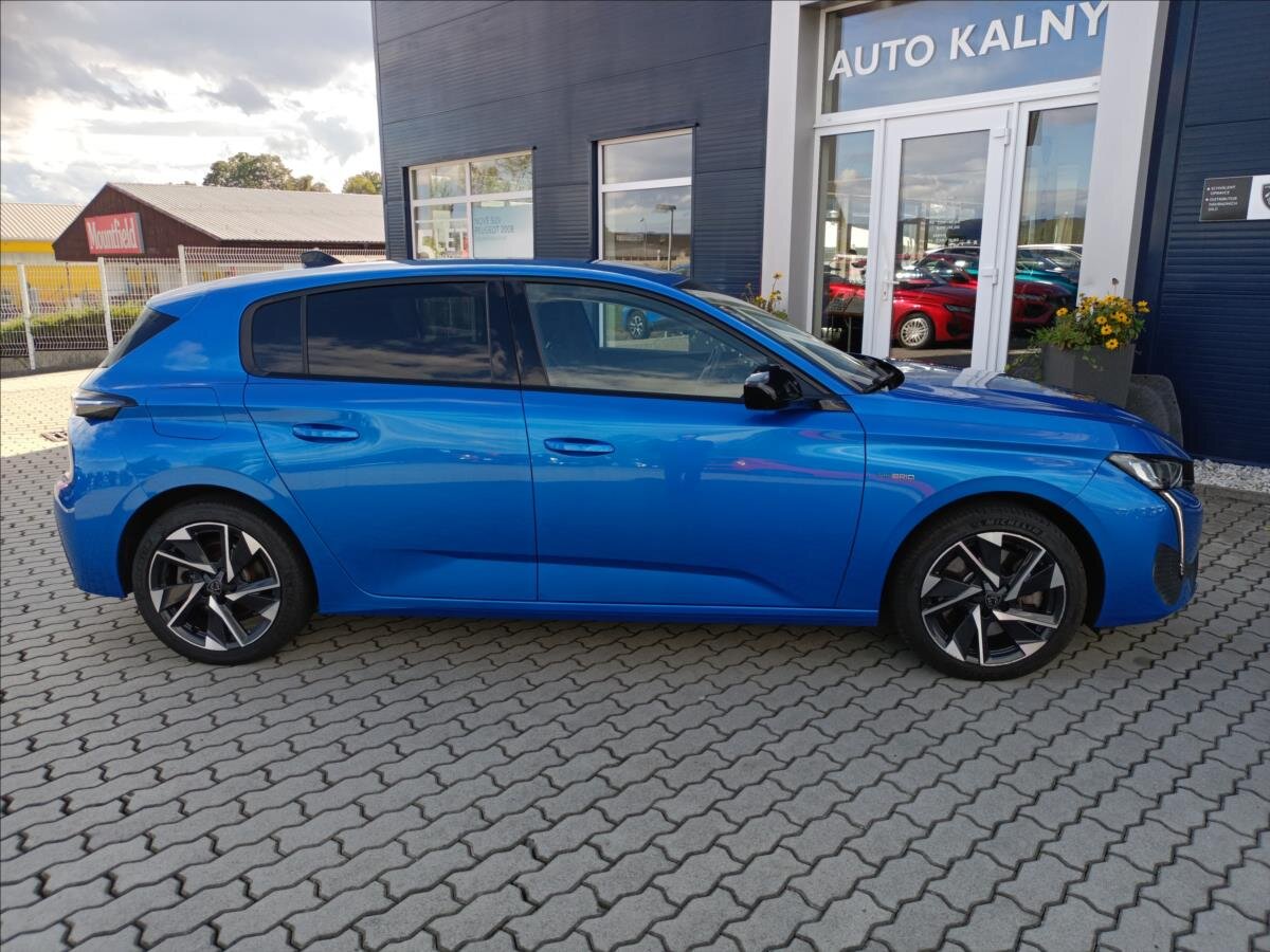 Peugeot 308 Hatchback 1,6 l 110 kw