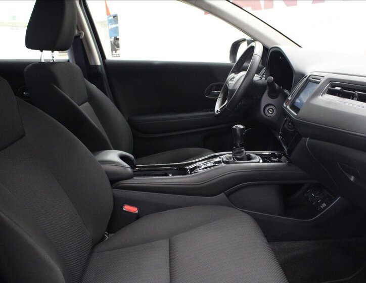 Honda HR-V SUV / Terénní 1,5 l 96 kw