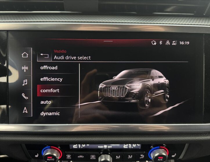 Audi Q3 SUV / Terénní 2,0 l 147 kw