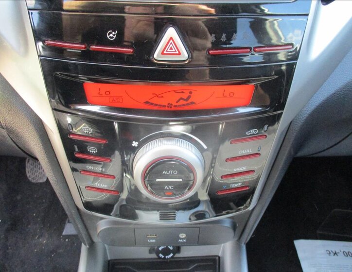 SsangYong Tivoli Hatchback 1,6 l 85 kw