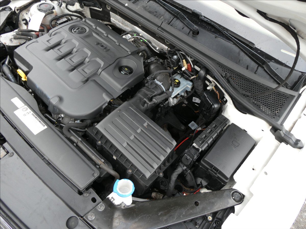 Volkswagen Passat Kombi 2,0 l 110 kw