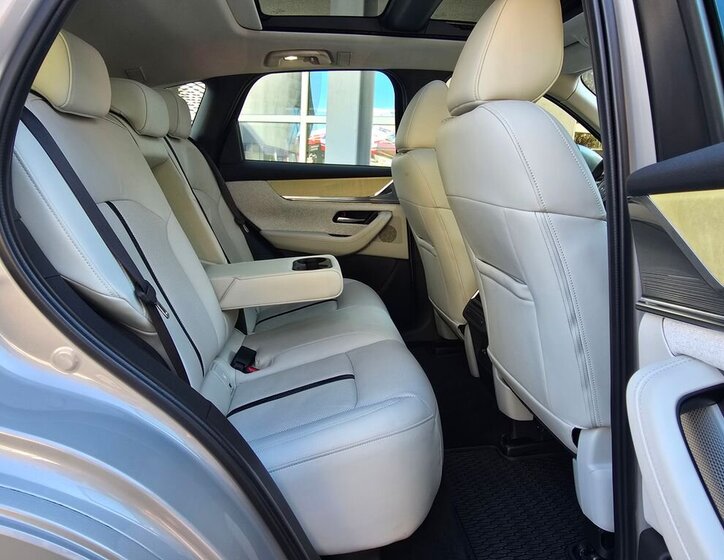 Mazda CX SUV / Terénní 2,5 l 241 kw