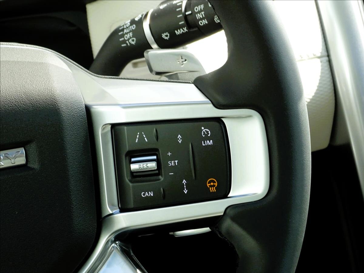 Land Rover Discovery SUV / Terénní 3,0 l 257 kw