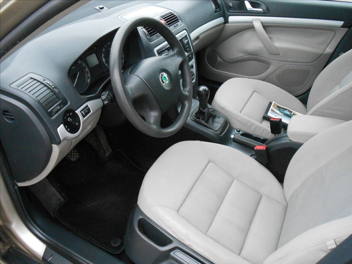 Škoda Octavia Hatchback 2,0 l 103 kw